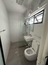 Blk 325 Jurong East Street 31 (Jurong East), HDB Executive #566500001